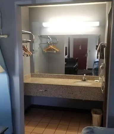 Hotel 2 Queen Beds Hotel Room 222 Wi-Fi Hot Tub Booking Stillwater Extérieur photo